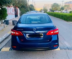 نیسان سێنترا